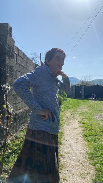 ფაილი:ეთერ ამონაშვილი 3.jpg